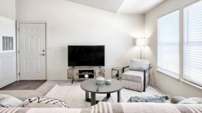 Landing at The Reserve at Elm - 1 Bedroom in Jenks
